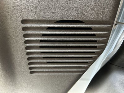 2025 GMC Savana Cutaway 3500 1WT