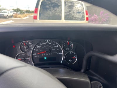 2025 GMC Savana Cutaway 3500 1WT