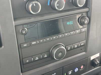 2025 GMC Savana Cutaway 3500 1WT