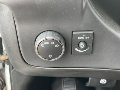 2025 GMC Savana Cutaway 3500 1WT