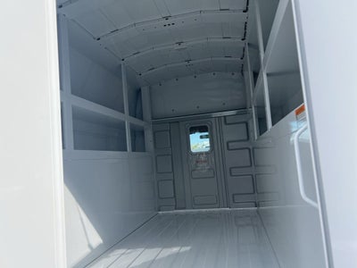 2025 GMC Savana Cutaway 3500 1WT