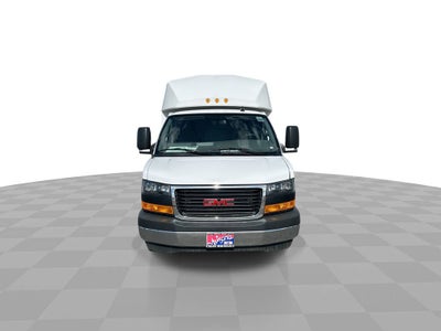 2025 GMC Savana Cutaway 3500 1WT
