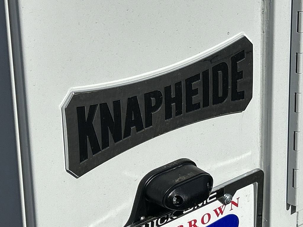 2025 GMC Savana Cutaway 3500 1WT