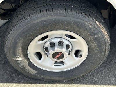 2025 GMC Savana Cutaway 3500 1WT