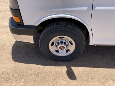 2025 GMC Savana Cutaway 3500 1WT