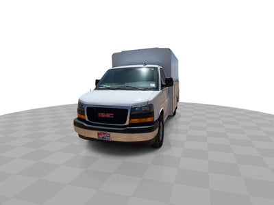 2025 GMC Savana Cutaway 3500 1WT