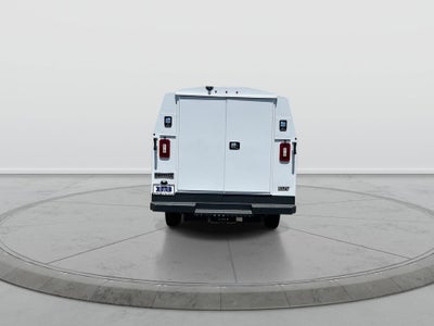 2025 GMC Savana Cutaway 3500 1WT