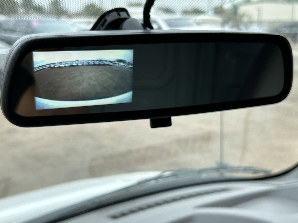 2025 GMC Savana Cutaway 3500 1WT