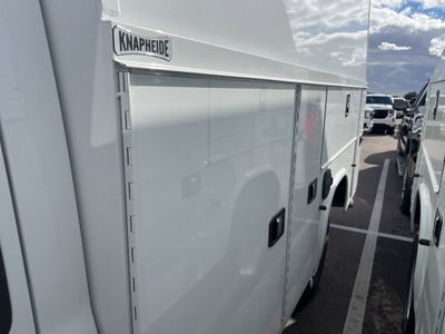 2025 GMC Savana Cutaway 3500 1WT