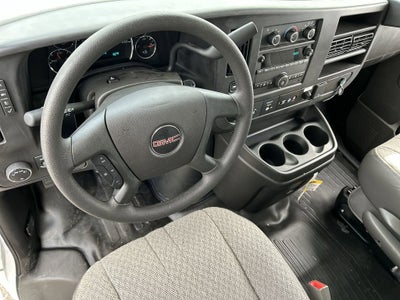 2025 GMC Savana Cutaway 3500 1WT