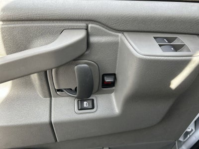 2025 GMC Savana Cutaway 3500 1WT