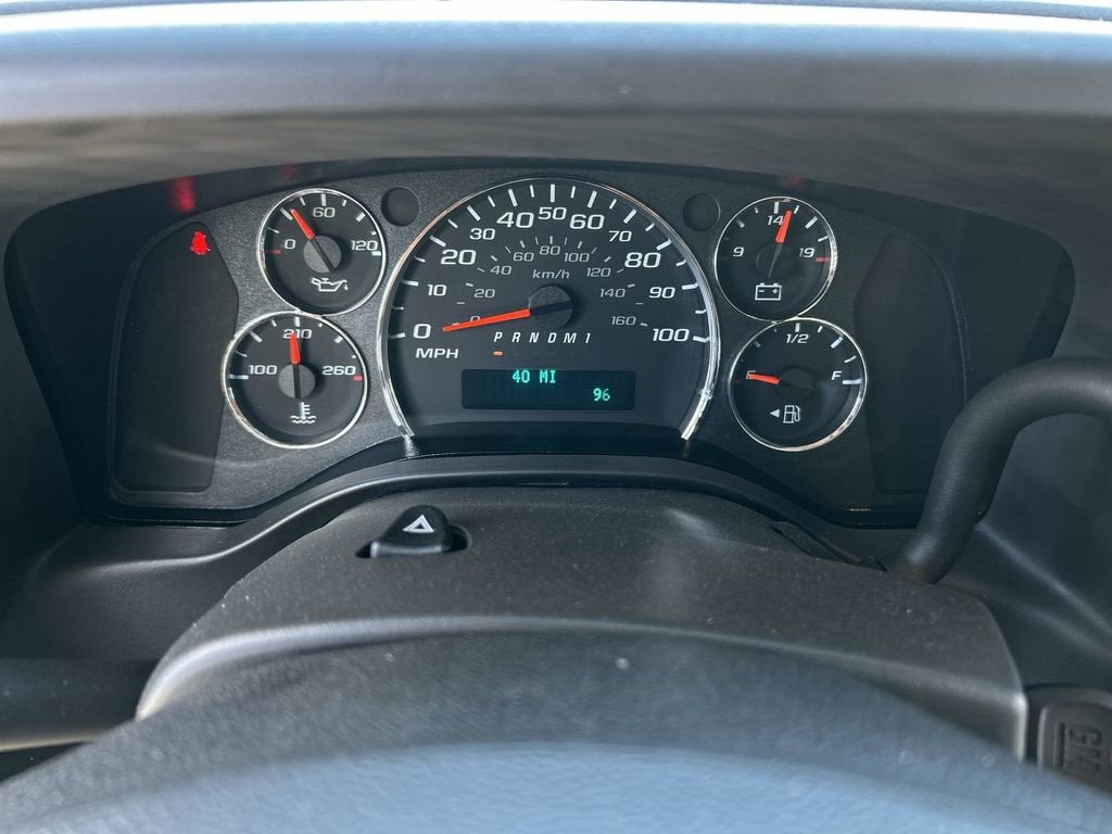 2025 GMC Savana Cutaway 3500 1WT