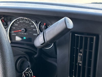 2025 GMC Savana Cutaway 3500 1WT