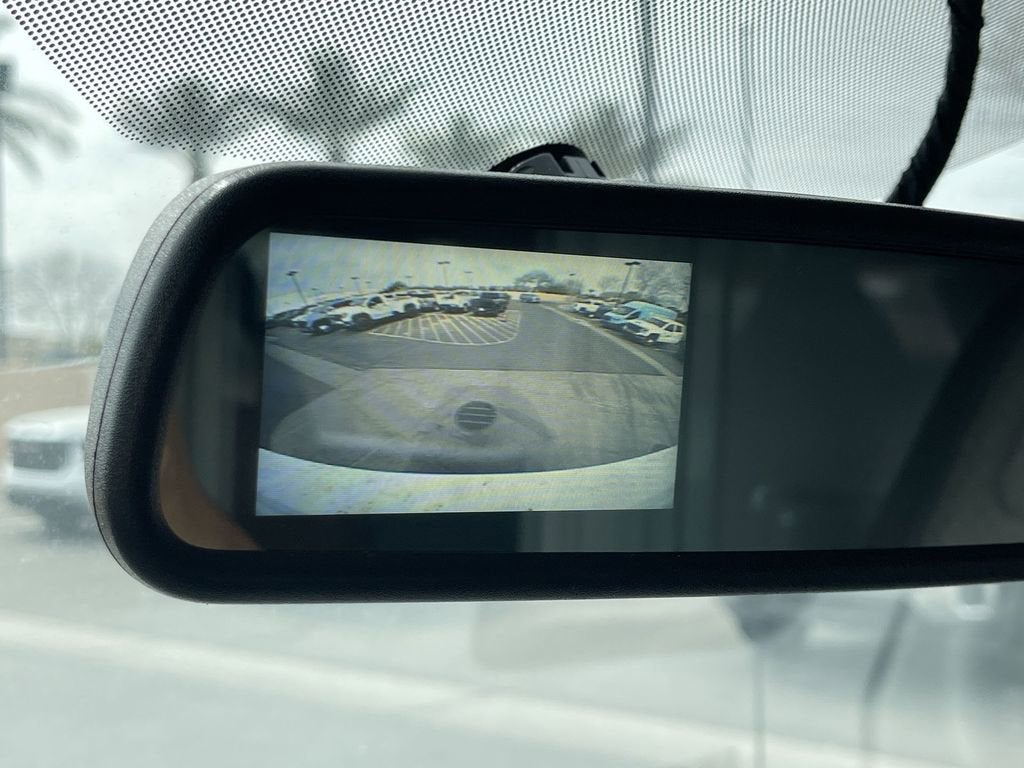 2025 GMC Savana Cutaway 3500 1WT