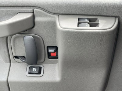 2025 GMC Savana Cutaway 3500 1WT