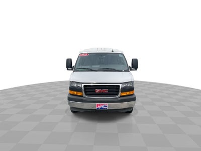 2025 GMC Savana Cutaway 3500 1WT