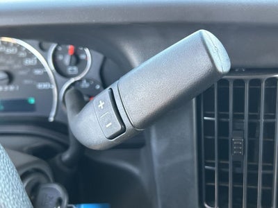 2025 GMC Savana Cutaway 3500 1WT