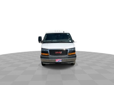 2025 GMC Savana Cutaway 3500 1WT