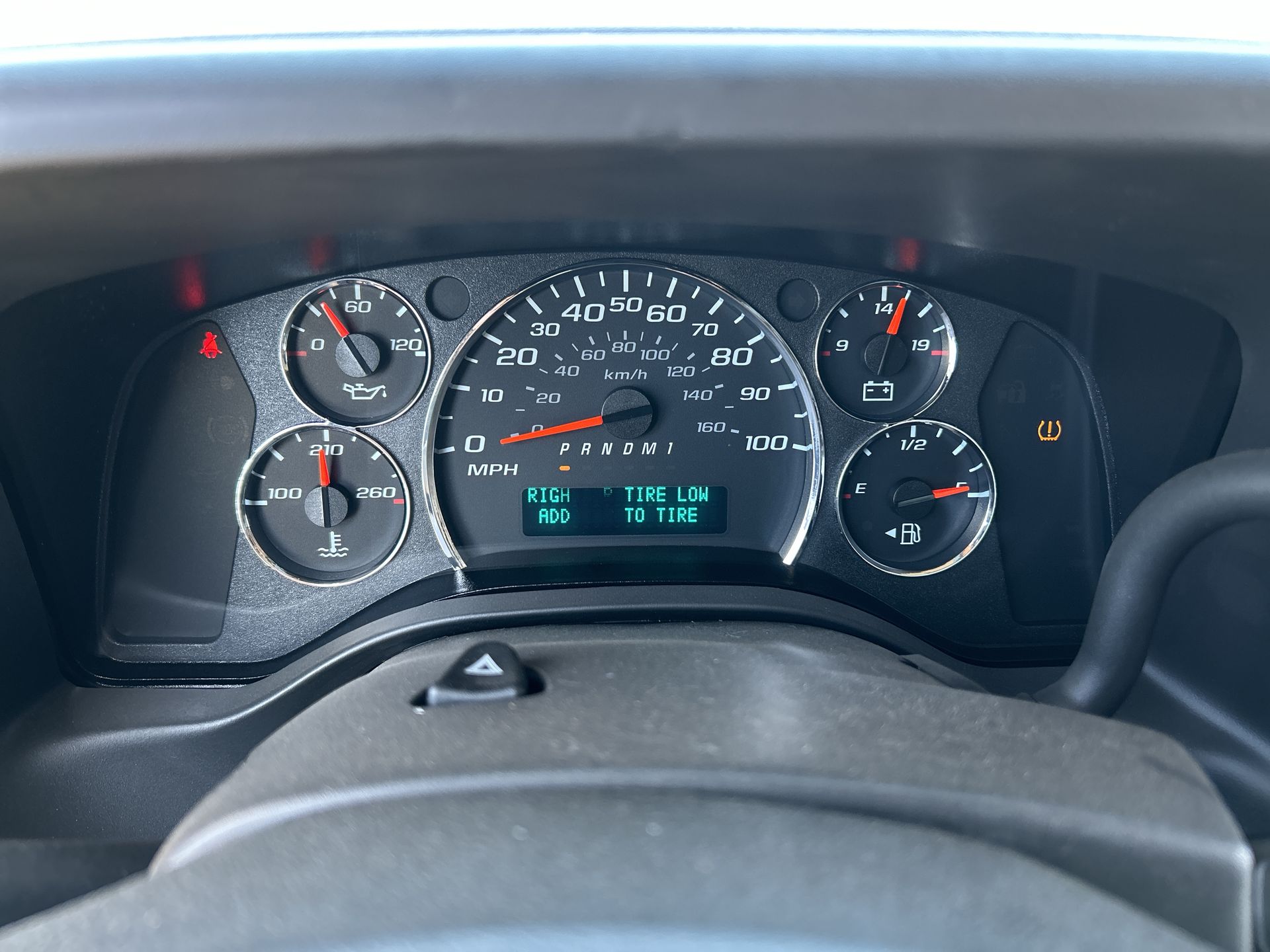 2025 GMC Savana Cutaway 3500 1WT