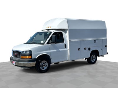 2025 GMC Savana Cutaway 3500 1WT