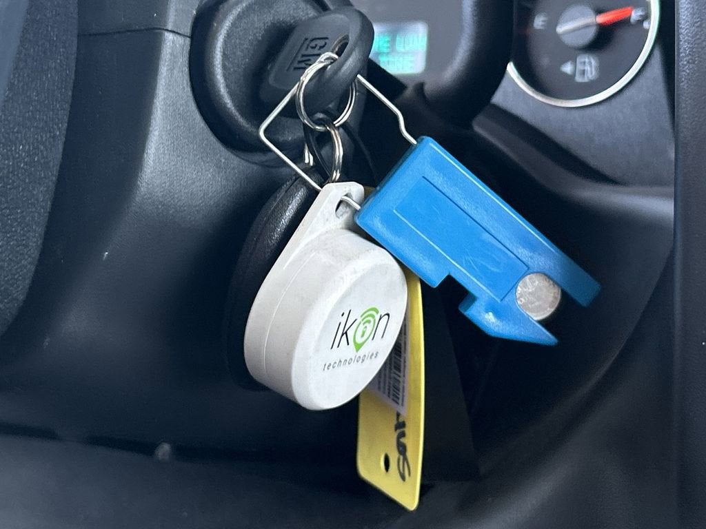 2025 GMC Savana Cutaway 3500 1WT