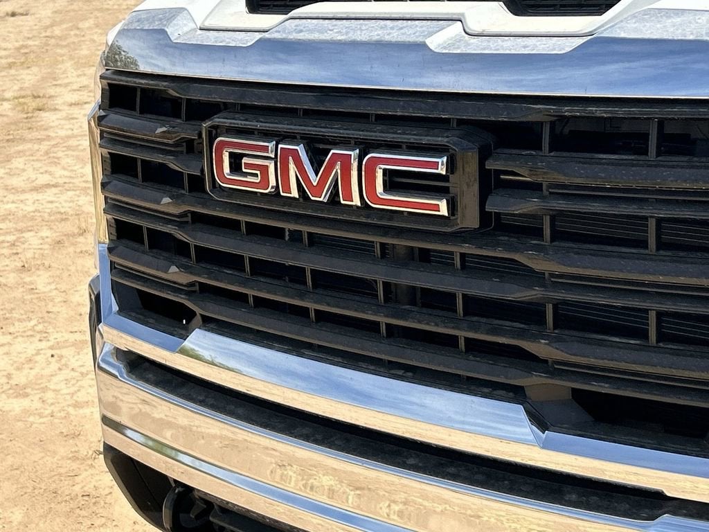 2026 GMC Sierra 3500 HD Chassis Cab Pro
