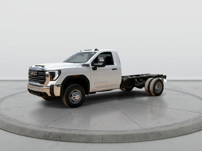 2026 GMC Sierra 3500 HD Chassis Cab Pro