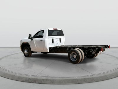 2026 GMC Sierra 3500 HD Chassis Cab Pro