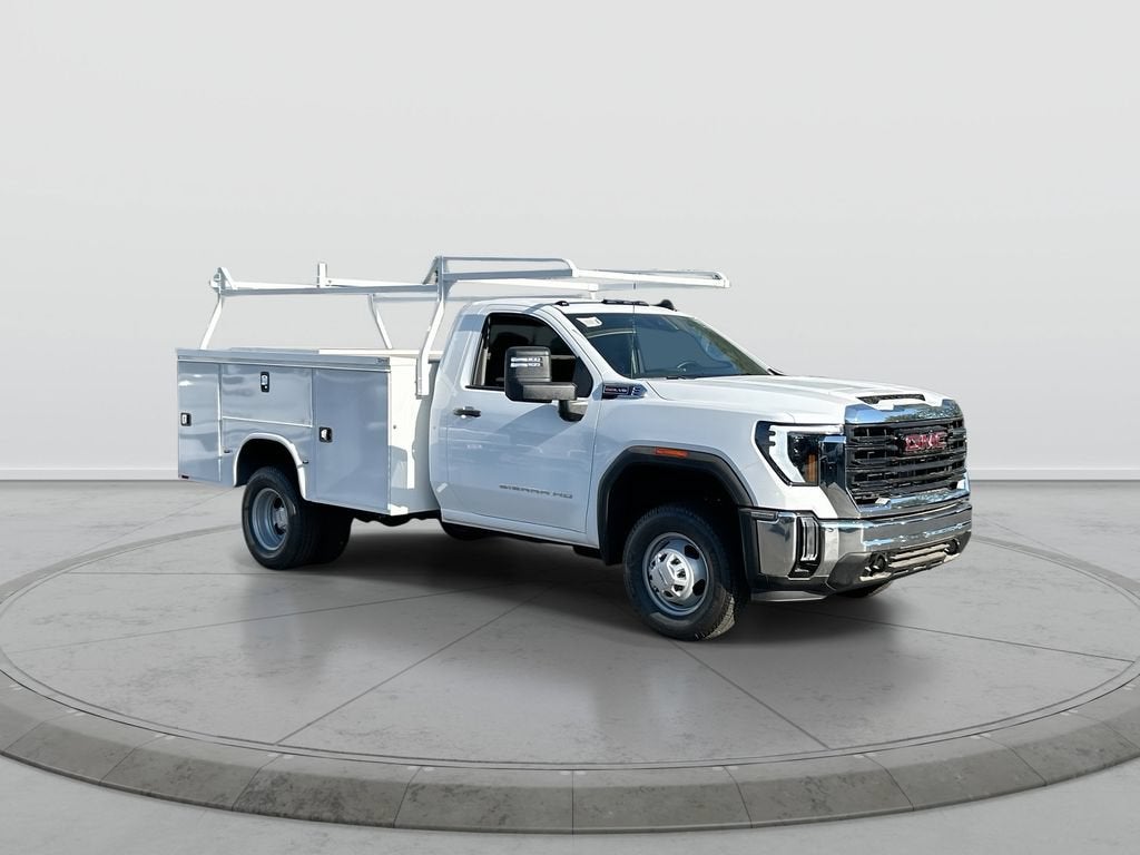 2026 GMC Sierra 3500 HD Chassis Cab Pro