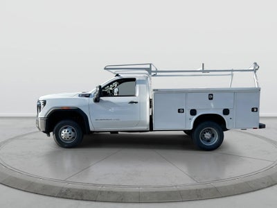 2026 GMC Sierra 3500 HD Chassis Cab Pro