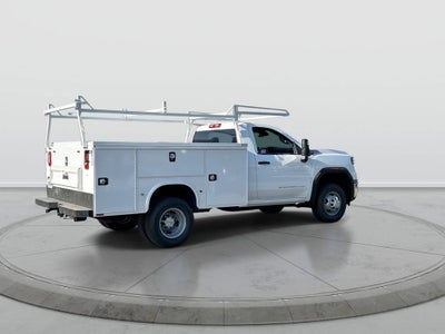 2026 GMC Sierra 3500 HD Chassis Cab Pro