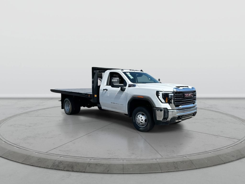2026 GMC Sierra 3500 HD Chassis Cab Pro