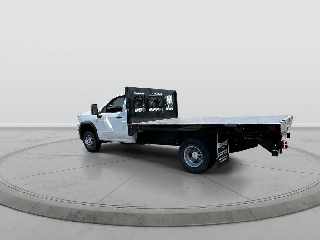 2026 GMC Sierra 3500 HD Chassis Cab Pro
