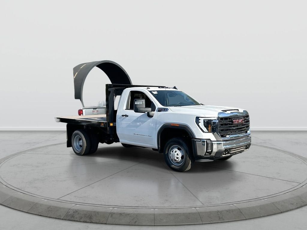 2026 GMC Sierra 3500 HD Chassis Cab Pro