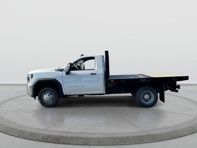 2026 GMC Sierra 3500 HD Chassis Cab Pro