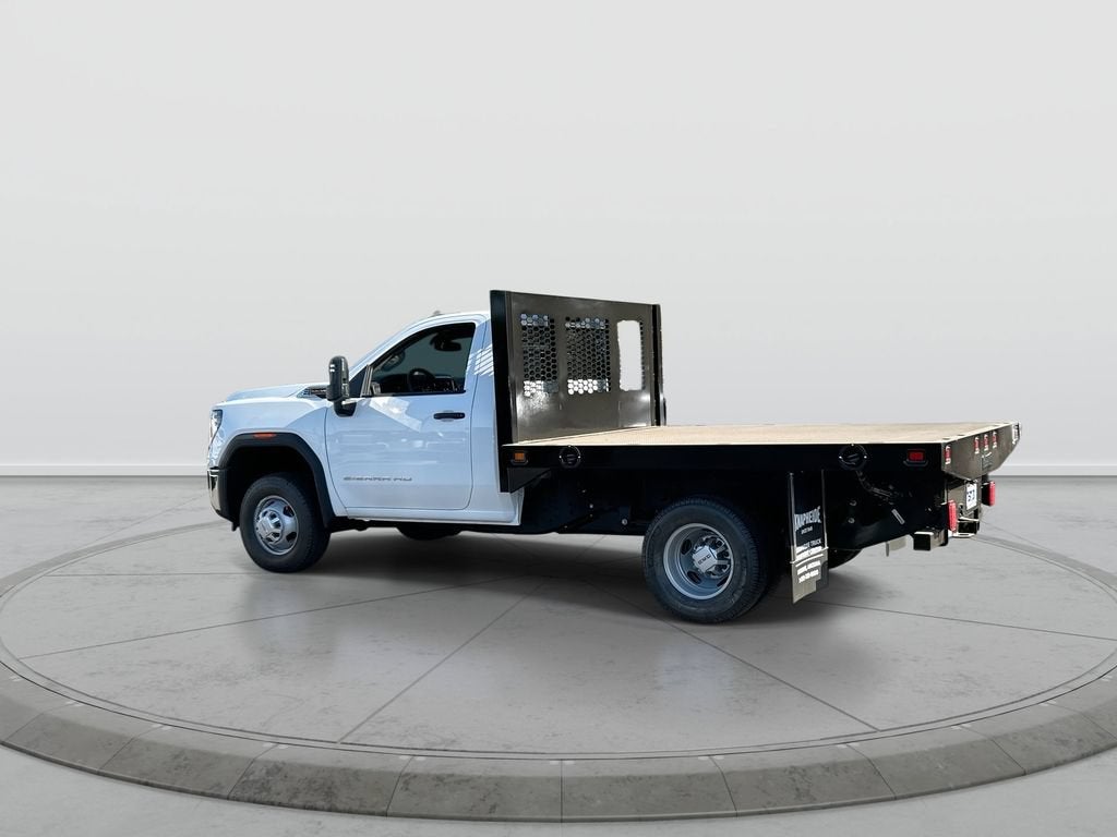 2026 GMC Sierra 3500 HD Chassis Cab Pro