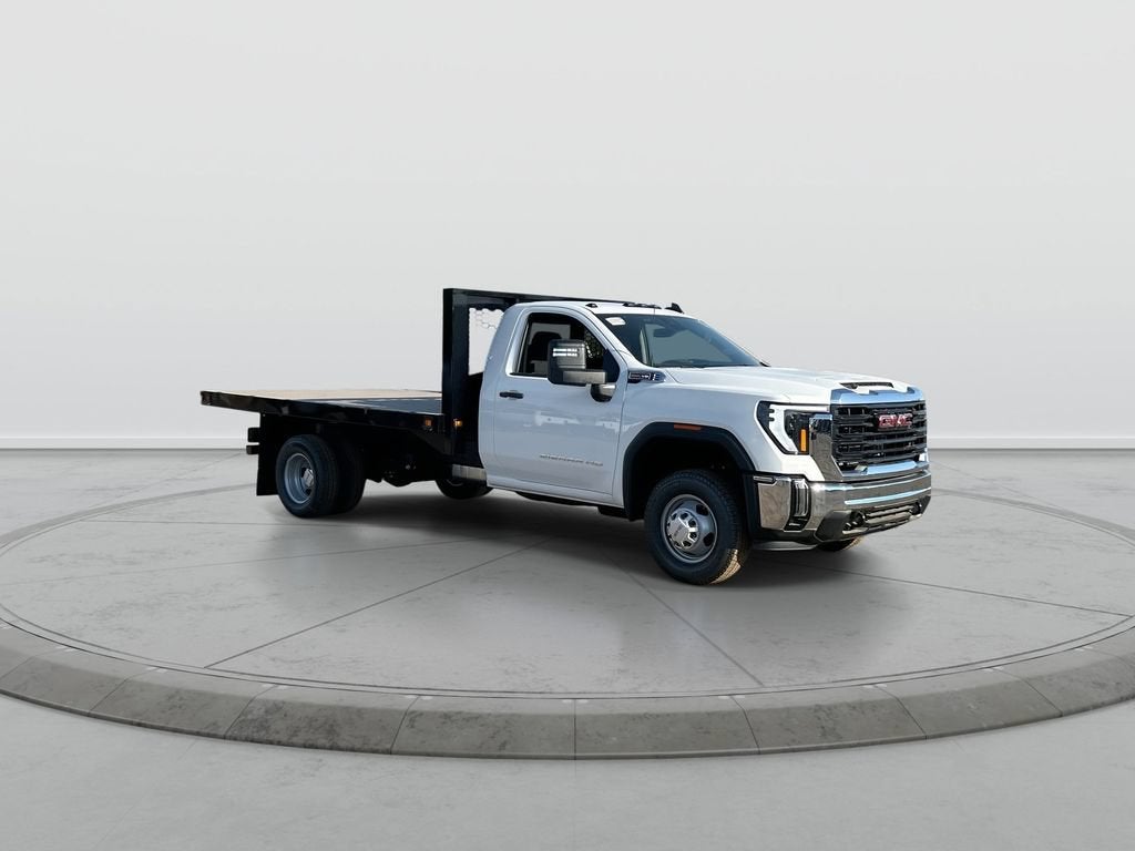 2026 GMC Sierra 3500 HD Chassis Cab Pro
