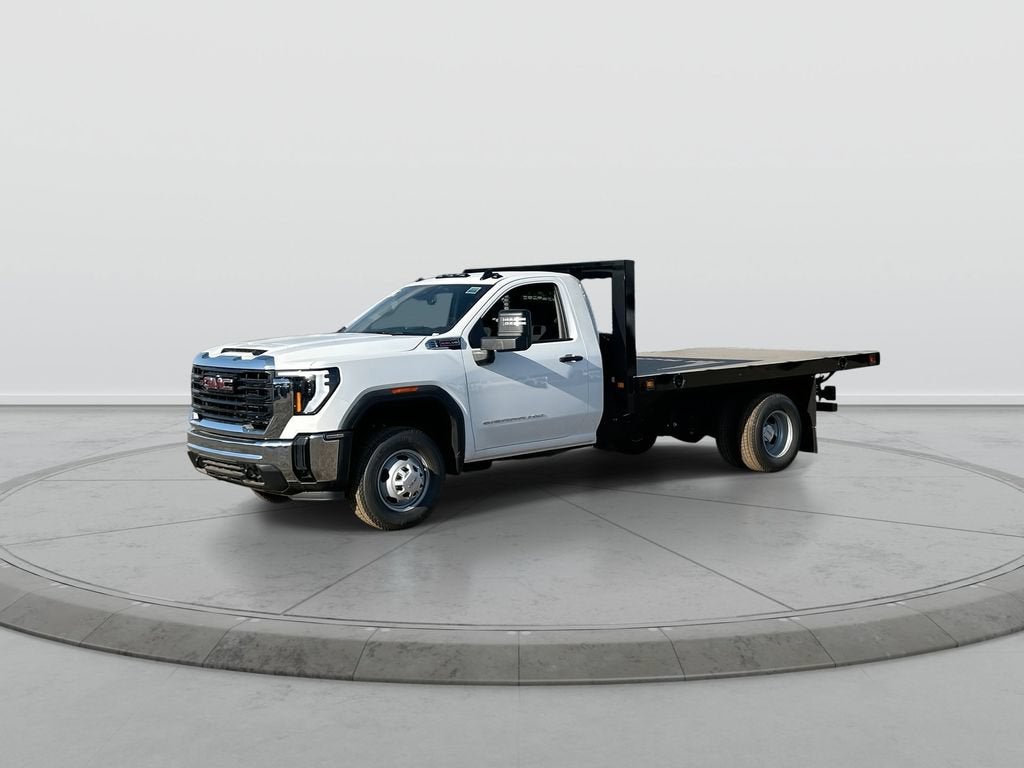 2026 GMC Sierra 3500 HD Chassis Cab Pro