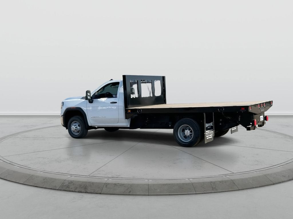 2026 GMC Sierra 3500 HD Chassis Cab Pro