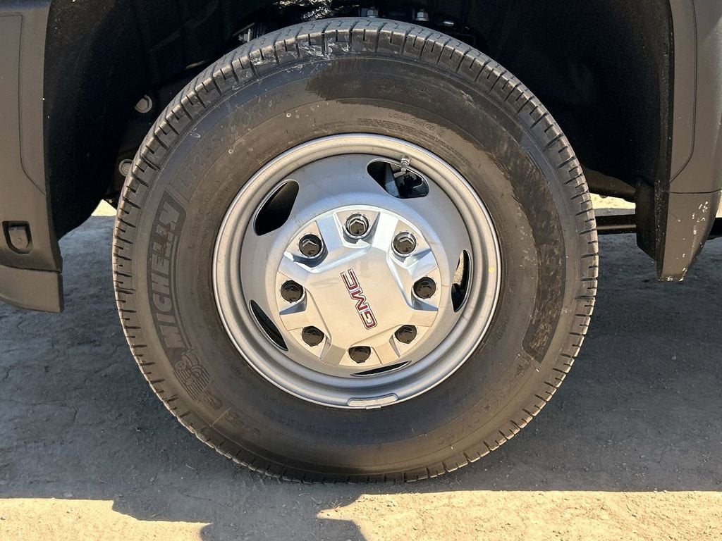 2026 GMC Sierra 3500 HD Chassis Cab Pro