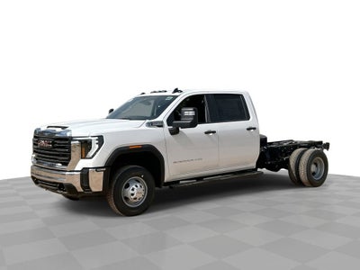 2026 GMC Sierra 3500 HD Chassis Cab Pro
