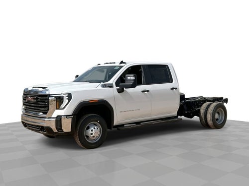 2026 GMC Sierra 3500 HD Chassis Cab Pro