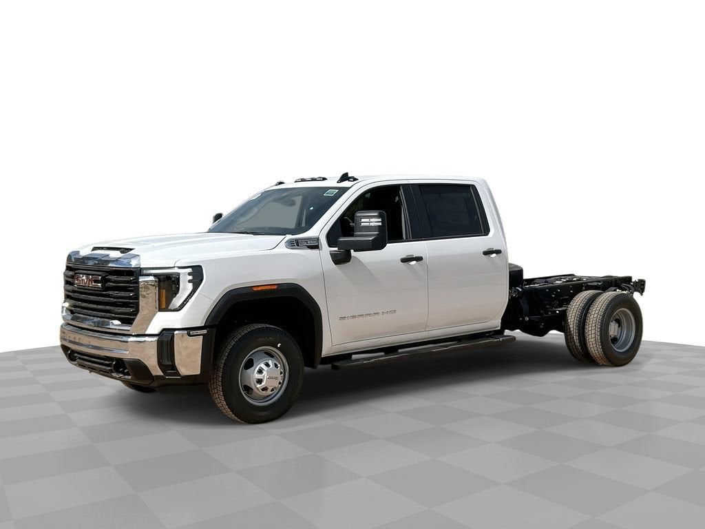 2026 GMC Sierra 3500 HD Chassis Cab Pro