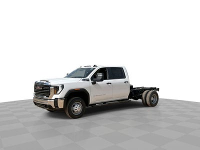 2026 GMC Sierra 3500 HD Chassis Cab Pro
