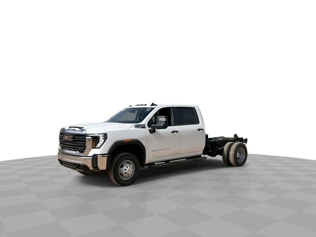 2026 GMC Sierra 3500 HD Chassis Cab Pro