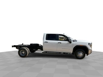 2026 GMC Sierra 3500 HD Chassis Cab Pro