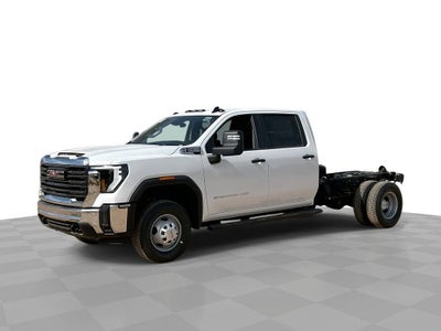 2026 GMC Sierra 3500 HD Chassis Cab Pro