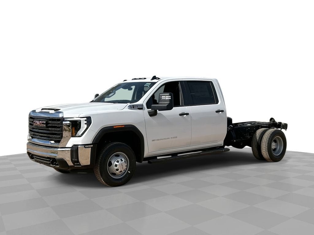 2026 GMC Sierra 3500 HD Chassis Cab Pro