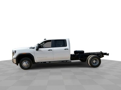 2026 GMC Sierra 3500 HD Chassis Cab Pro