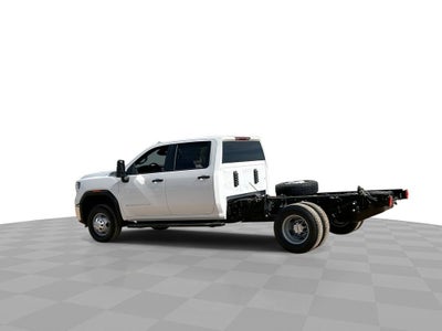 2026 GMC Sierra 3500 HD Chassis Cab Pro